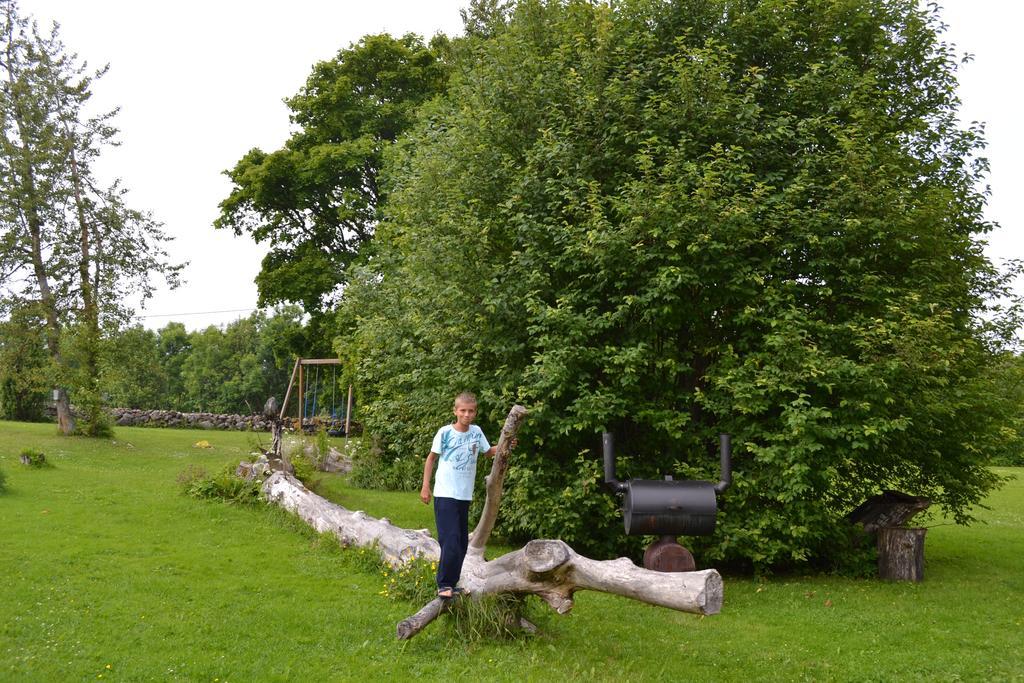Toomalouka Tourist Farm Hotel Ngoại thất bức ảnh